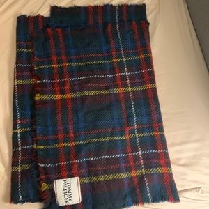 Tommy Hilfiger scarf